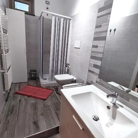 The Junior House - Casa 3*