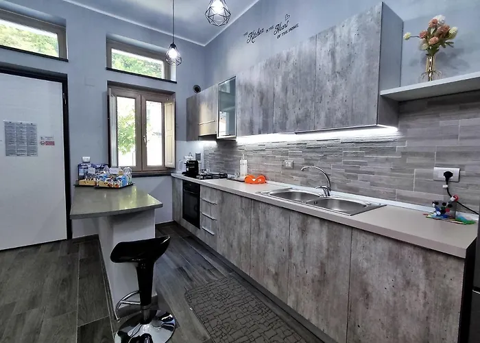 The Junior House - Casa 3*